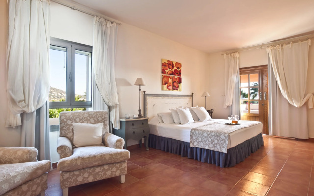 Can Jaume by Ocean Drive