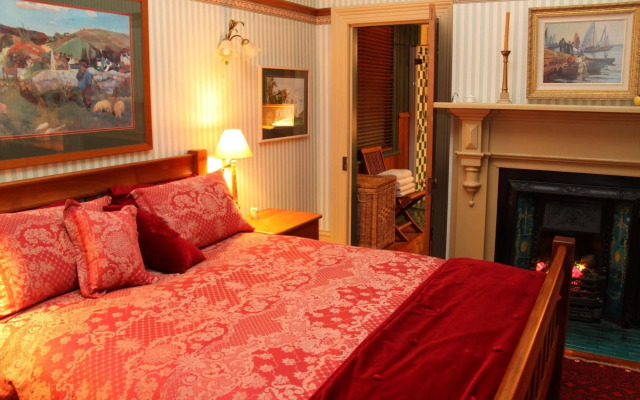Villa Rouge B&B