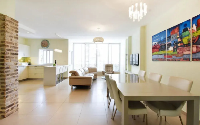 Gordon Beach Luxury PRK Stay at My Place