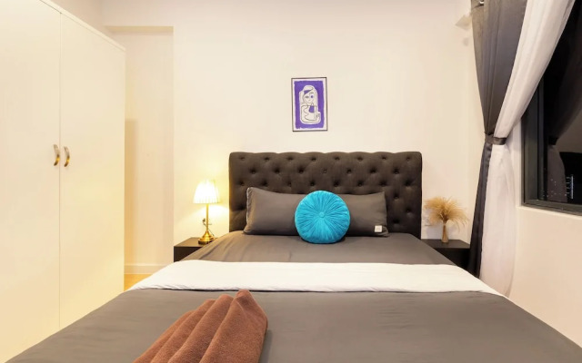 SOHO Premier Residence