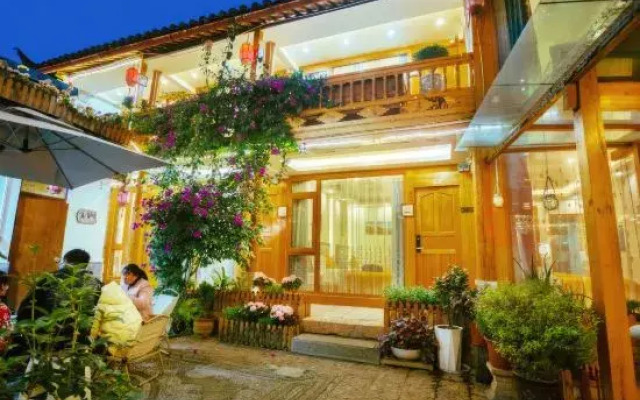 Lijiang Xiliuju Inn
