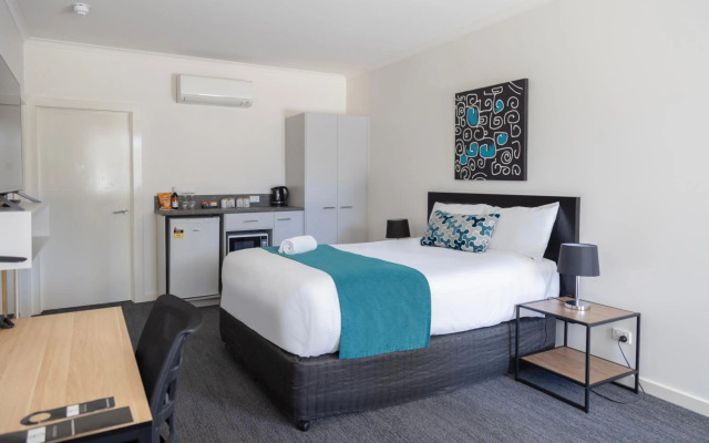 Bairnsdale International