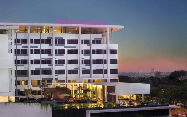 Mercure Serpong Alam Sutera