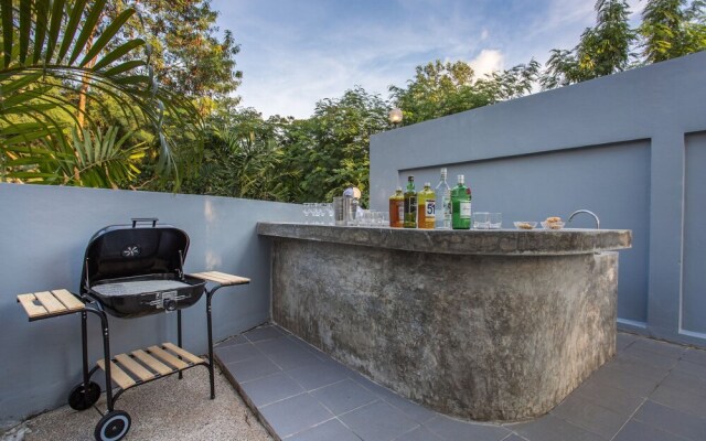 Modern Elegance 3BR Pool Villa Marine