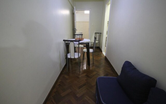 GoHouse Constante 702