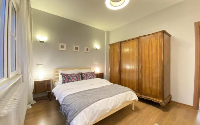 Missafir Exceptional Flat With Balcony in Sisli