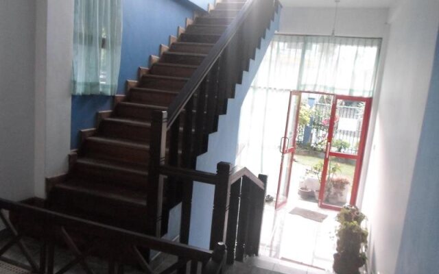 The Kingdom Gate Hotel