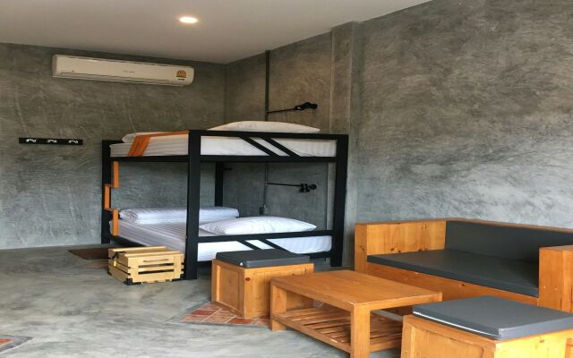 Sirah Hometel - Hostel