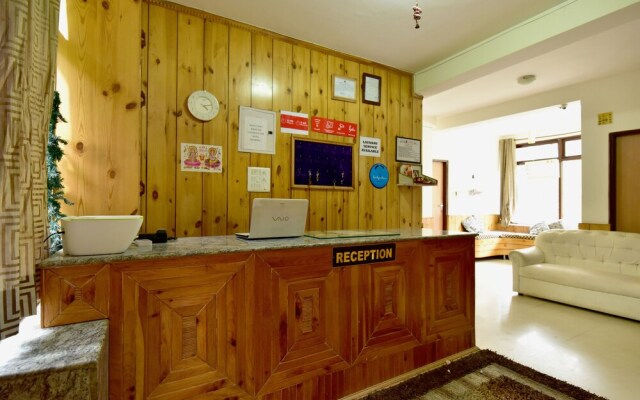 OYO 9480 Sun N Snow Resort