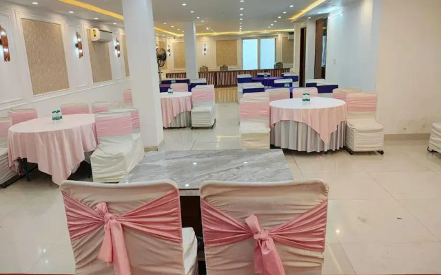 Hotel ELite Millennium City Gurgaon