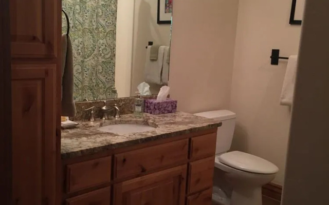 Fox Creek Inn Bed & Breakfast