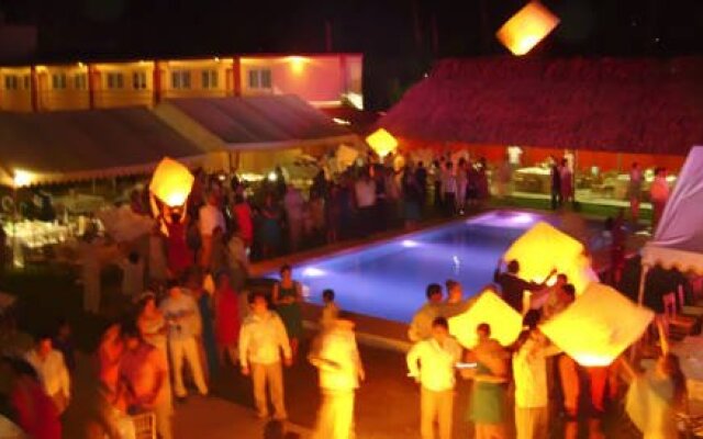 Hotel La Roca Natural