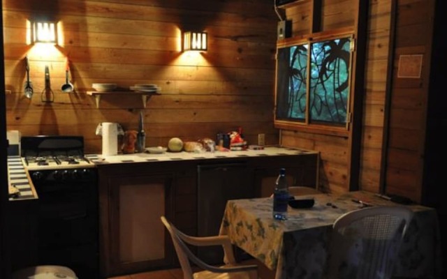 Roatan Bed & Breakfast Apartments