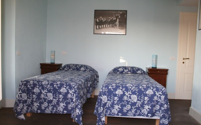 The House With Terrace