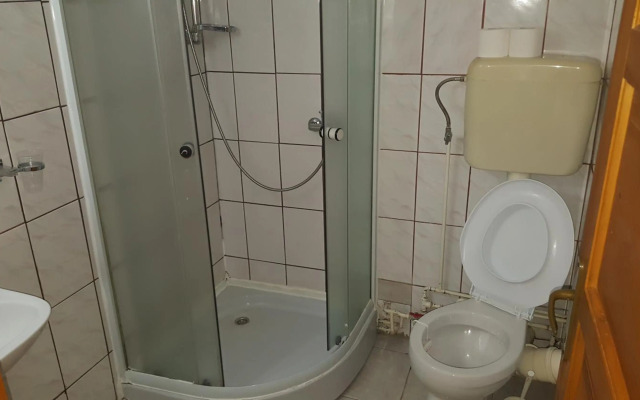 Pensiunea Dealul Frumos