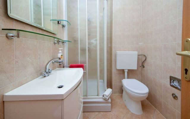 Apartment Mare Ammoudi 15675
