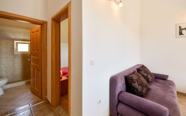 Apartment Milin Murter/Jezera 33994