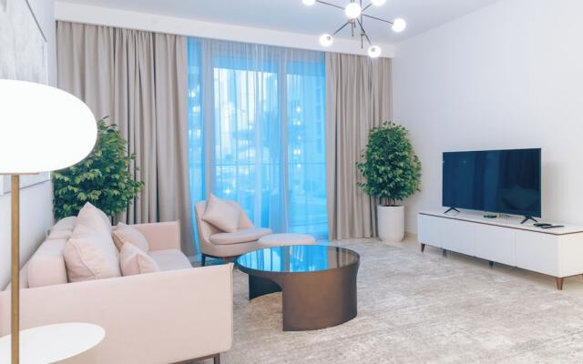 YOUR STAY Apartments Luxury Beachfront Living