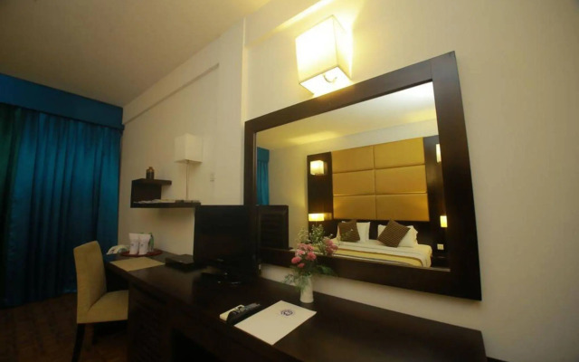Peacock Beach Resort & Spa