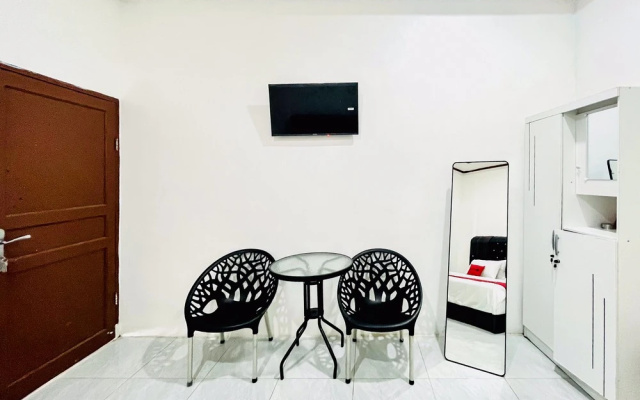 RedDoorz @ Hardi Homestay near Funland Berastagi – Guest Rooms – Berastagi