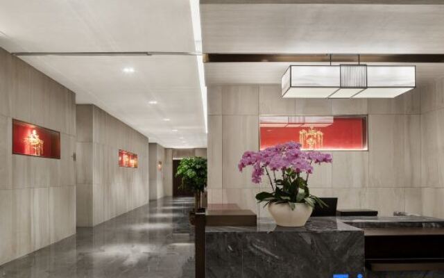 QIANNAHOTEL SPLENDOR（Zhengzhou East Railway Station Longzihu University District）