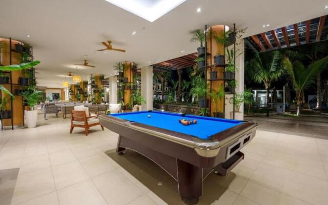 Ocean's Creek Beach Hotel