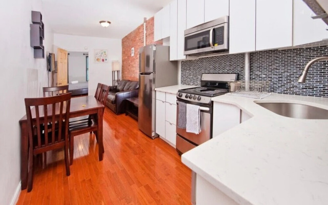 Cozy 2 BR on East Harlem