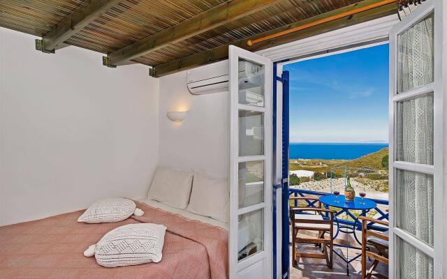 Villa Pezoula Santorini