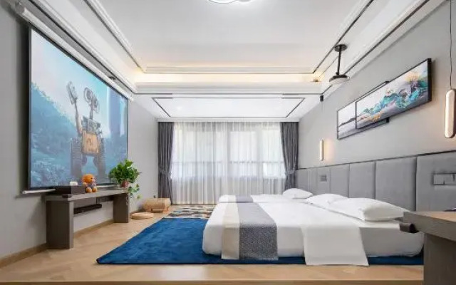 Qianyue Guesthouse