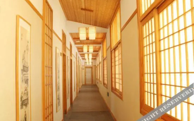 No. 18 Hot Spring Club Hall, Taihuwan Bay, Gaizhou