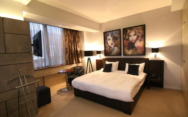 Queen's Hotel