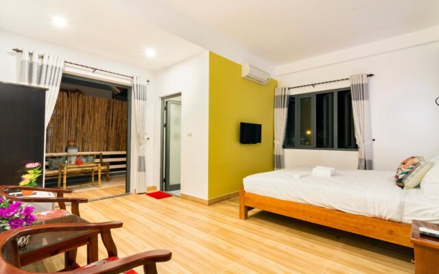 Sea Village Homestay