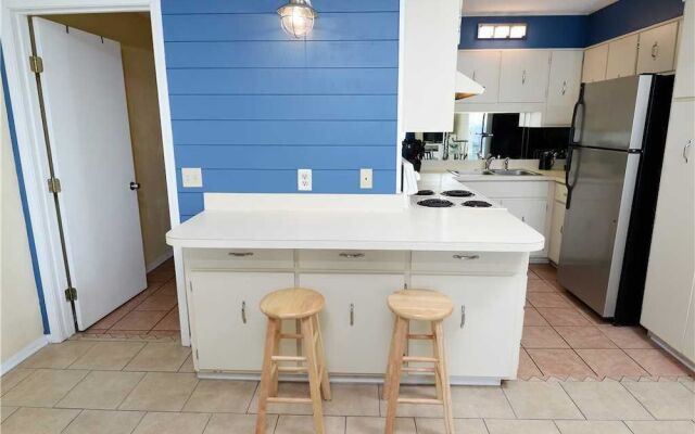 Summit 913 - One Bedroom Condo