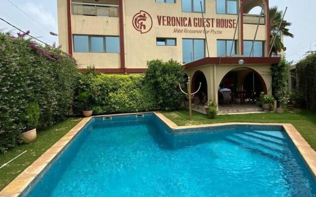 Veronica Guest House