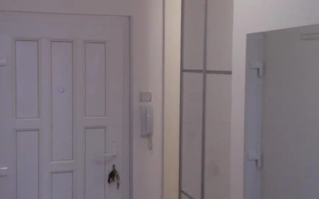 Old Town Bridge Apartment