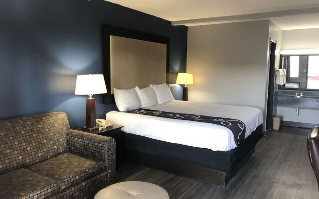 Scottish Inns Locust Grove