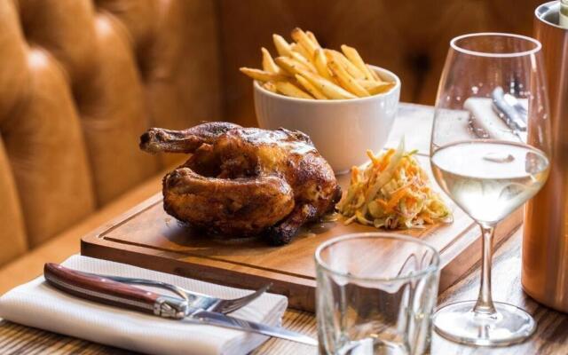 The Porterhouse Grill & Rooms