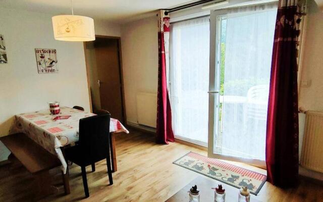 Appartement Cauterets, 1 pièce, 6 personnes - FR-1-234-182
