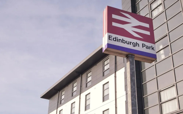 Premier Inn Edinburgh Park - Airport