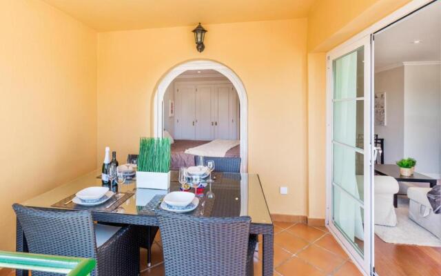 SAM2- 2 bedroom apartment close to Puerto Banus