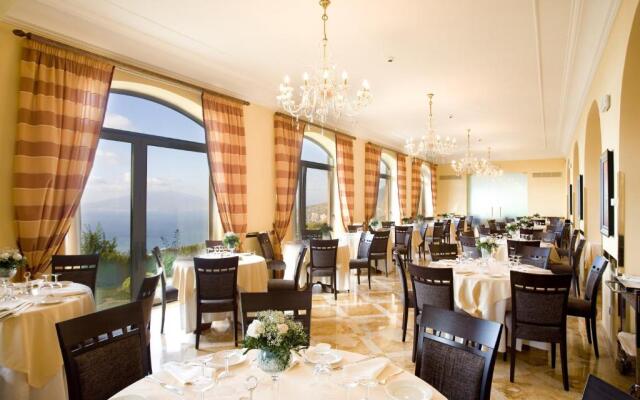 Grand Hotel Due Golfi