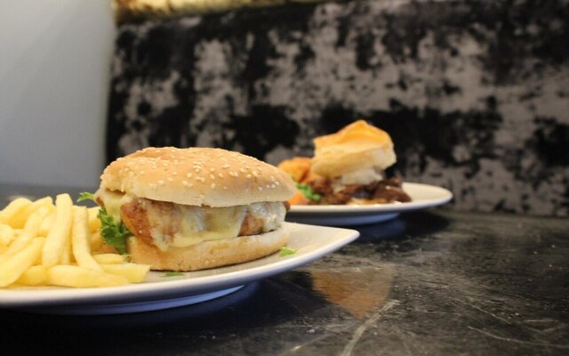 Marviks Sports Bar and Grill