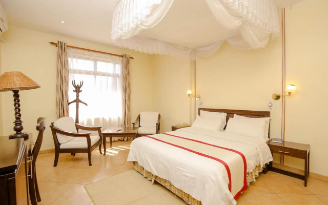 New Safari Hotel