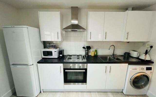 Enfield Chase Serviced Apartment