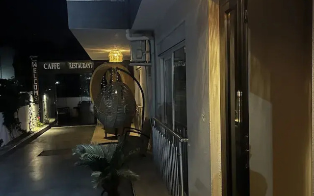 Deadel Hotel