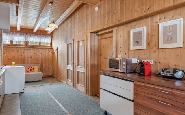 Plush Holiday Home in See im Paznauntal With Balcony