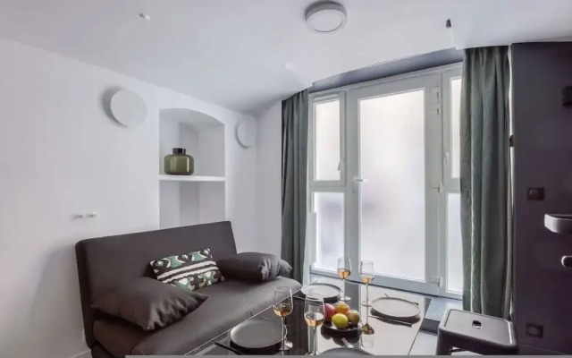 Lavie Maison - Basement Apt Front Palais Royal