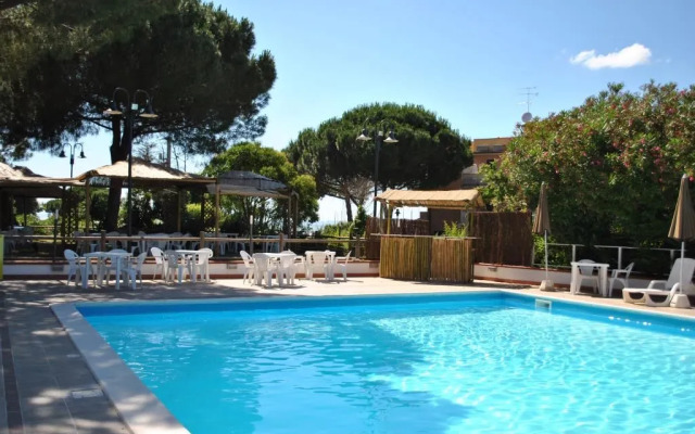 PFA Hotel La Darsena