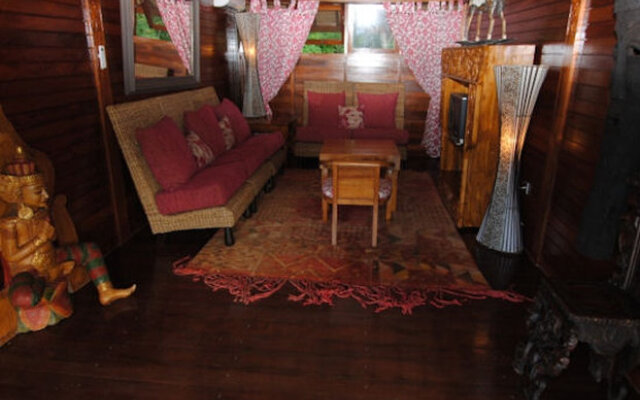 Mago Estate Hotel
