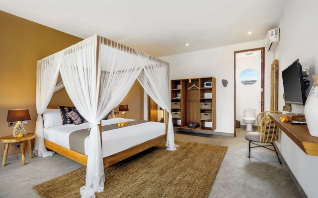 12 Bedroom Myosotis VVV – Guest Rooms – Ubud